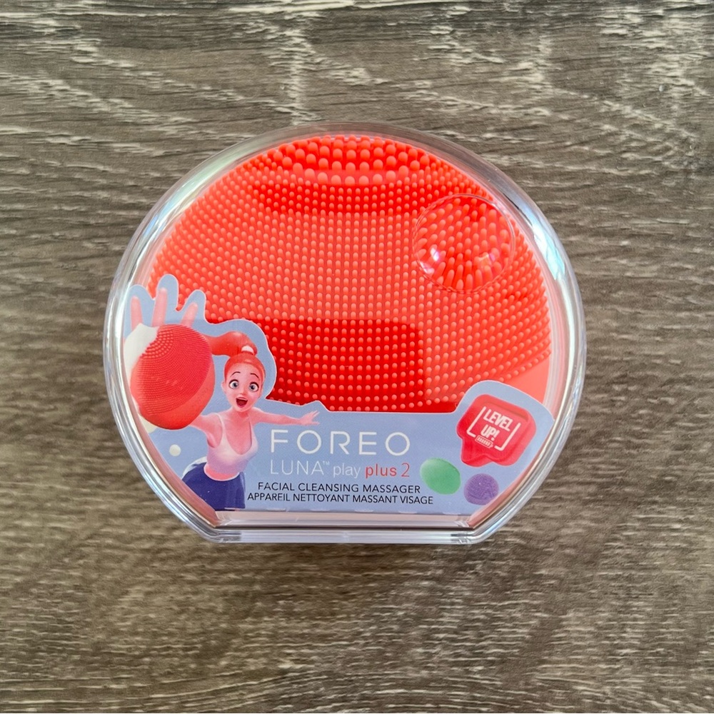 Foreo Luna Play Plus 2 Facial Cleansing Massager